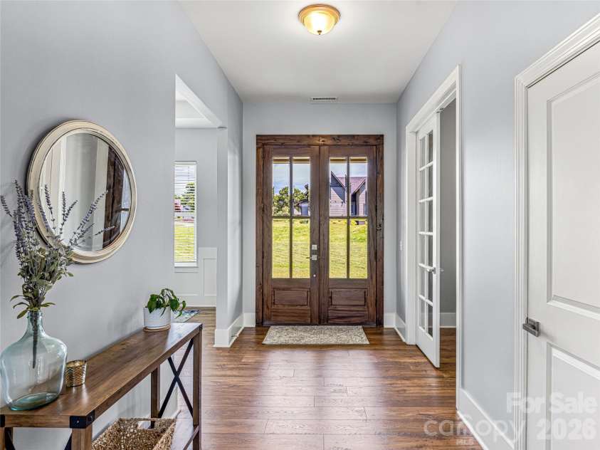 16 Pisgah Ridge Trail, Mills River, NC 28759.  MLS# CAR4369442, YatesRealty ID 13785. 