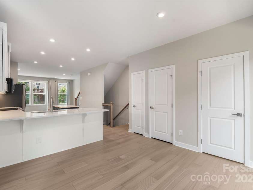 743 Anderson Street, Charlotte, NC 28205.  MLS# CAR4260153, YatesRealty ID 13787. 