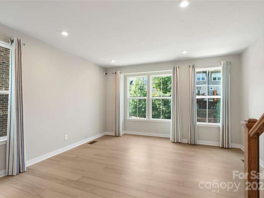 743 Anderson Street, Charlotte, NC 28205.  MLS# CAR4260153, YatesRealty ID 13787. 