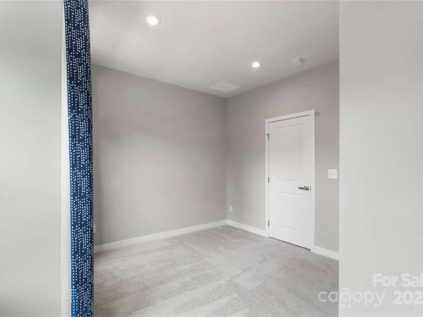 743 Anderson Street, Charlotte, NC 28205.  MLS# CAR4260153, YatesRealty ID 13787. 