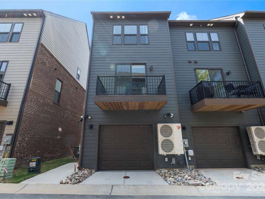 743 Anderson Street, Charlotte, NC 28205.  MLS# CAR4260153, YatesRealty ID 13787. 