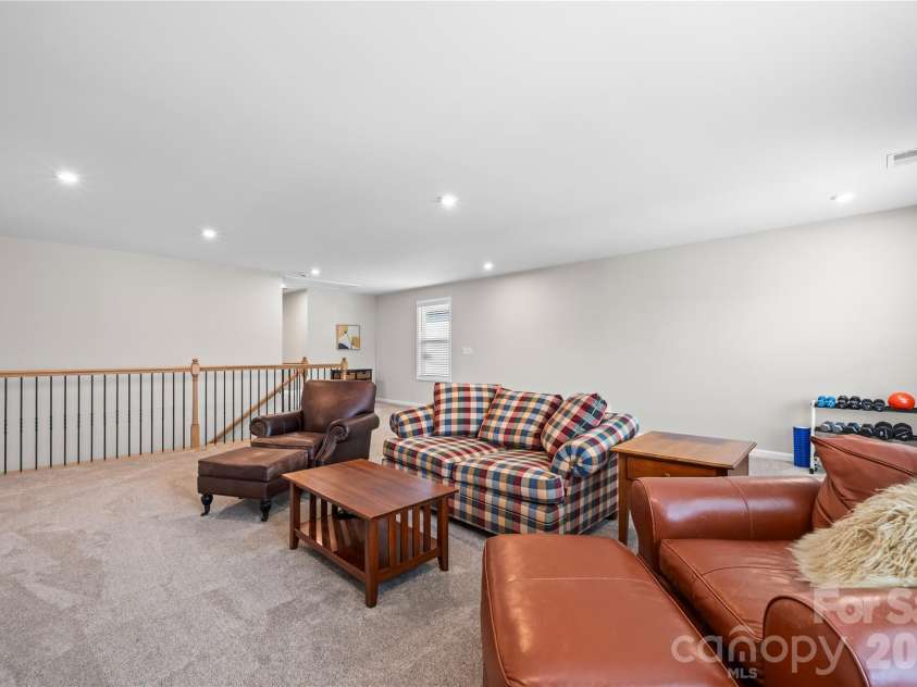 9838 Quercus Lane, Huntersville, NC 28078.  MLS# CAR4358813, YatesRealty ID 13787. 