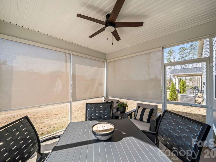9838 Quercus Lane, Huntersville, NC 28078.  MLS# CAR4358813, YatesRealty ID 13787. 