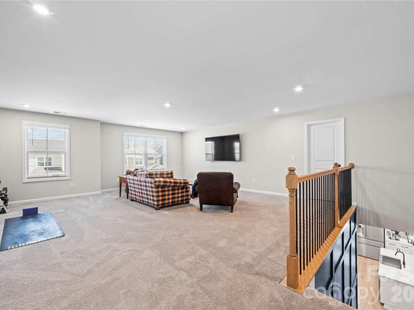 9838 Quercus Lane, Huntersville, NC 28078.  MLS# CAR4358813, YatesRealty ID 13787. Versatile loft area/bonus room