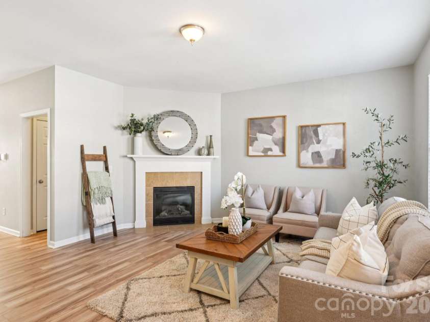 209 Township Drive, Fort Mill, SC 29715.  MLS# CAR4356520, YatesRealty ID 13788. Family Room with fireplace