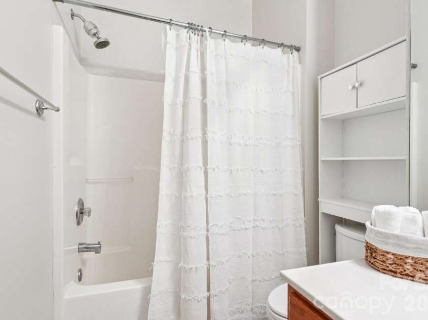 209 Township Drive, Fort Mill, SC 29715.  MLS# CAR4356520, YatesRealty ID 13788. Hallway Bathroom