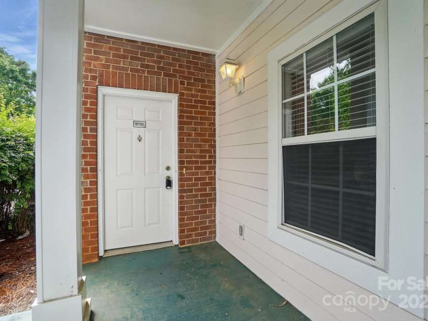8731 Coralbell Lane, Charlotte, NC 28213.  MLS# CAR4258798, YatesRealty ID 13788. 