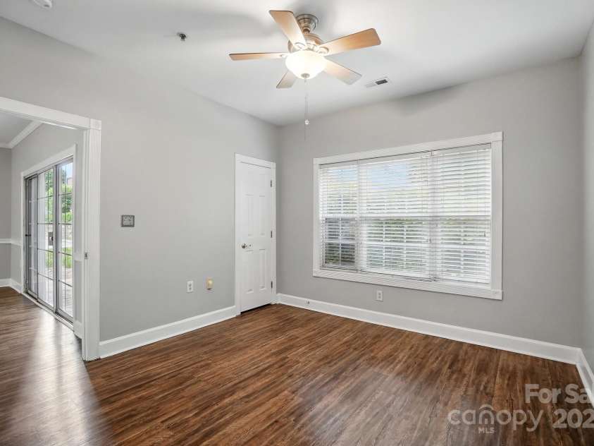 8731 Coralbell Lane, Charlotte, NC 28213.  MLS# CAR4258798, YatesRealty ID 13788. 