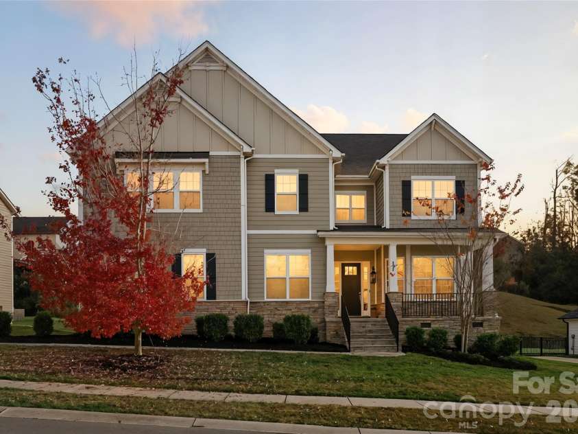 194 Forsythia Lane, Tega Cay, SC 29708.  MLS# CAR4317567, YatesRealty ID 13789. 