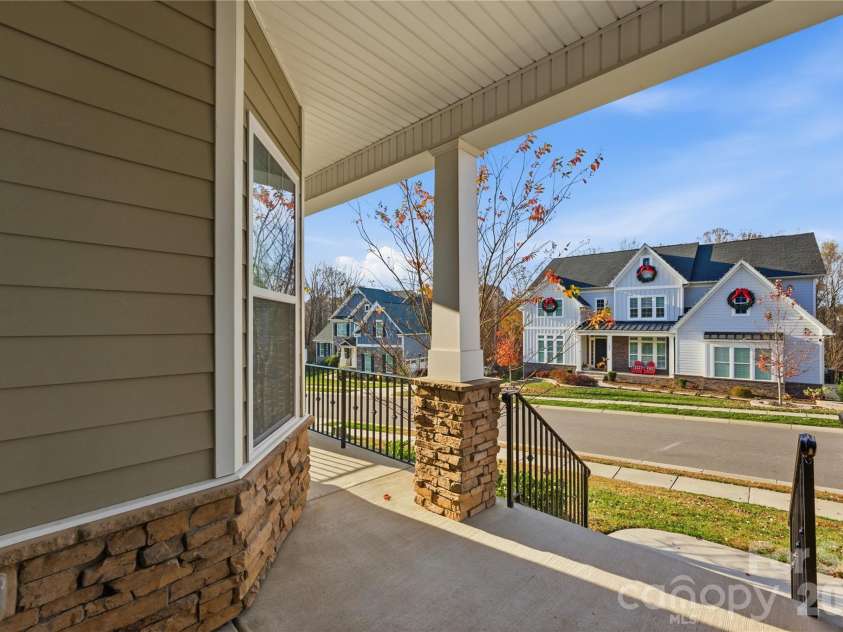 194 Forsythia Lane, Tega Cay, SC 29708.  MLS# CAR4317567, YatesRealty ID 13789. 