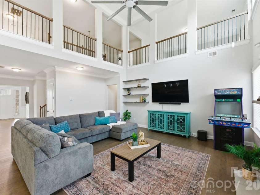 194 Forsythia Lane, Tega Cay, SC 29708.  MLS# CAR4317567, YatesRealty ID 13789. 