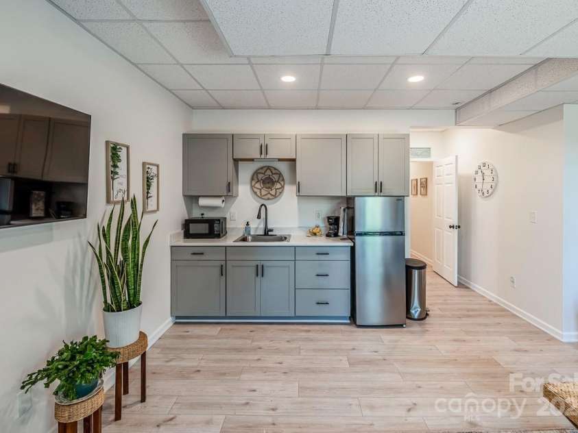 415 W V Thompson Road, Rutherfordton, NC 28139.  MLS# CAR4260302, YatesRealty ID 13789. 