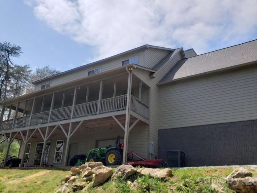 415 W V Thompson Road, Rutherfordton, NC 28139.  MLS# CAR4260302, YatesRealty ID 13789. 