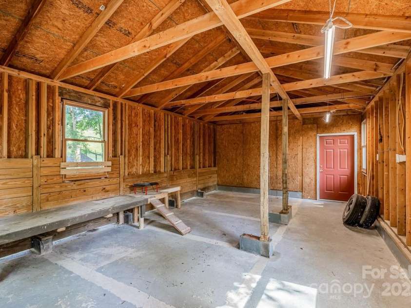 415 W V Thompson Road, Rutherfordton, NC 28139.  MLS# CAR4260302, YatesRealty ID 13789. 