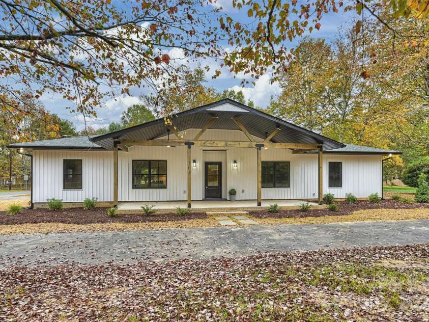 103 Buck Hill Road, Monroe, NC 28112.  MLS# CAR4195774, YatesRealty ID 1379. 