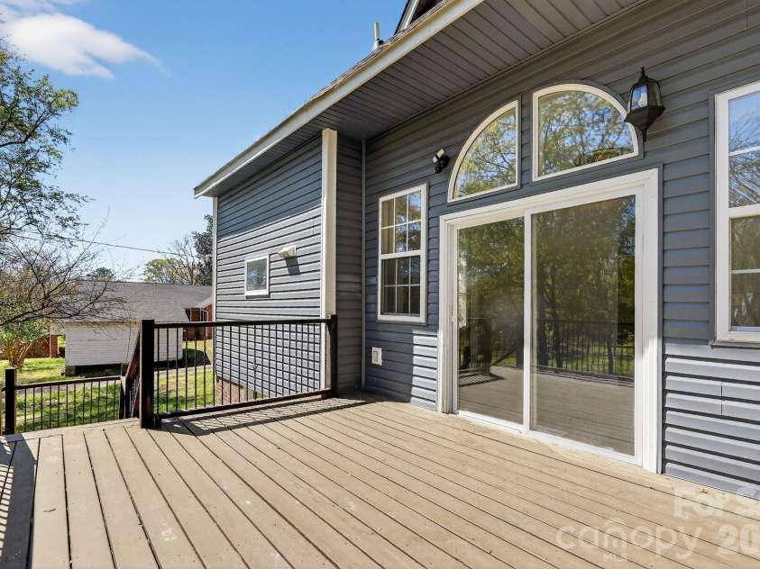 344 Main Street, Mooresboro, NC 28114.  MLS# CAR4360423, YatesRealty ID 13790. 