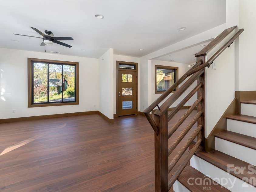 119 Bear Creek Road, Asheville, NC 28806.  MLS# CAR4315446, YatesRealty ID 13791. 