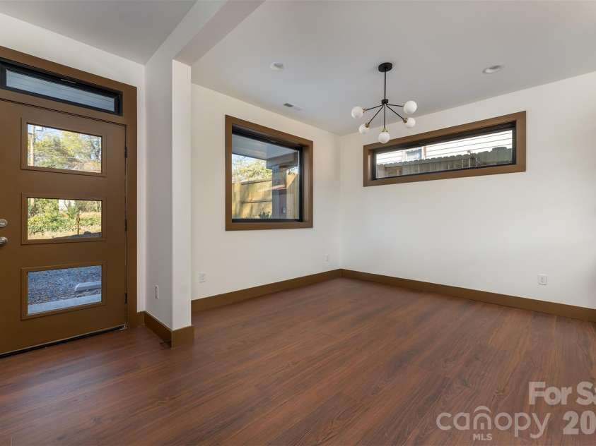 119 Bear Creek Road, Asheville, NC 28806.  MLS# CAR4315446, YatesRealty ID 13791. 