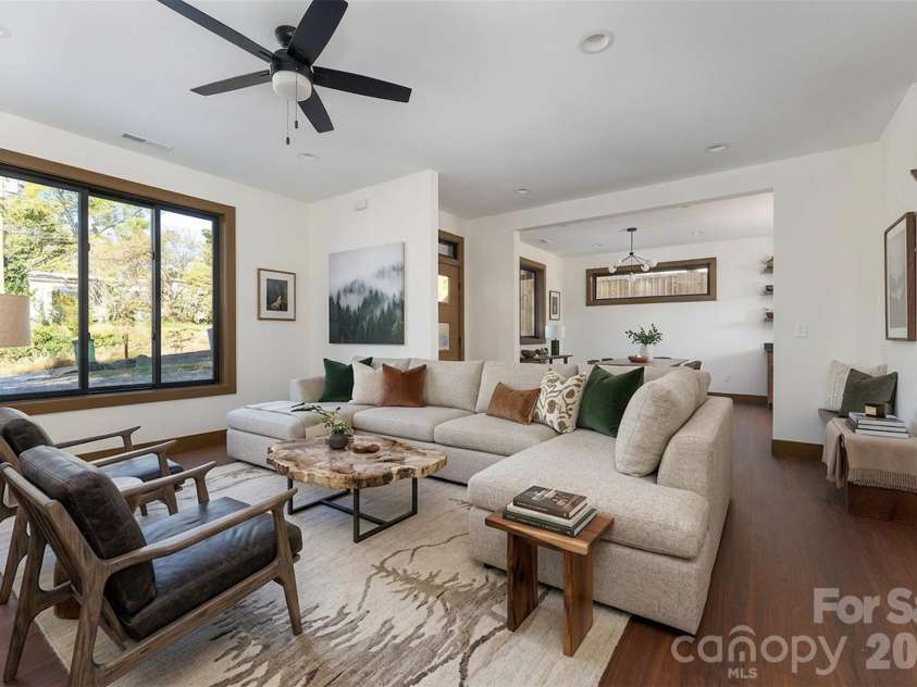 119 Bear Creek Road, Asheville, NC 28806.  MLS# CAR4315446, YatesRealty ID 13791. 