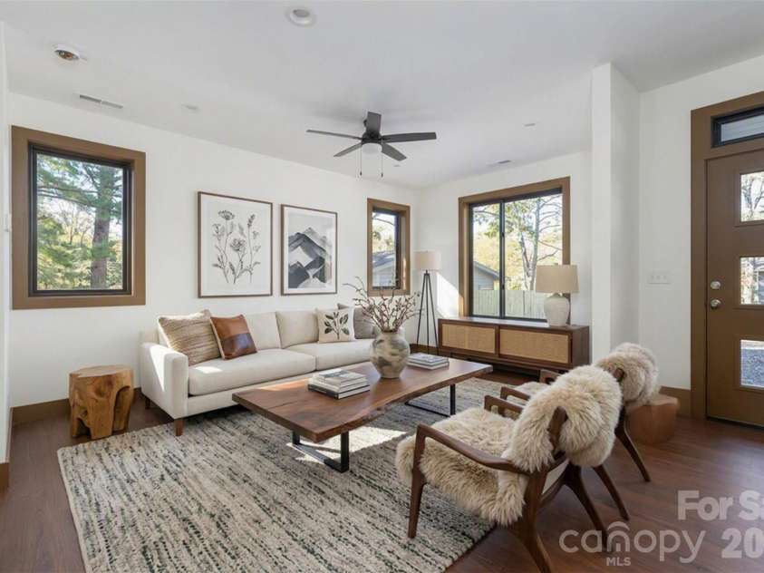 119 Bear Creek Road, Asheville, NC 28806.  MLS# CAR4315446, YatesRealty ID 13791. 