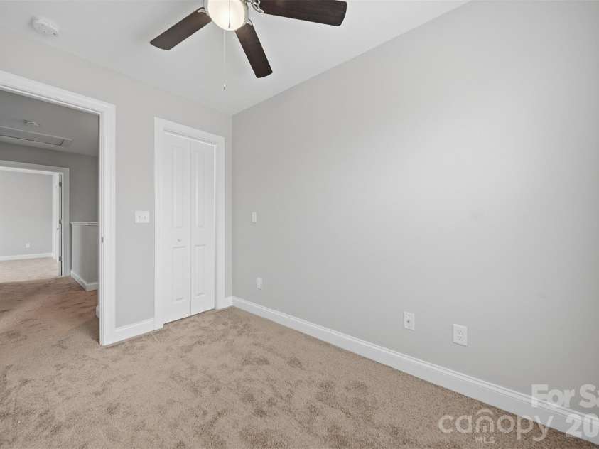 2650 14th Street, Hickory, NC 28601.  MLS# CAR4350279, YatesRealty ID 13792. 