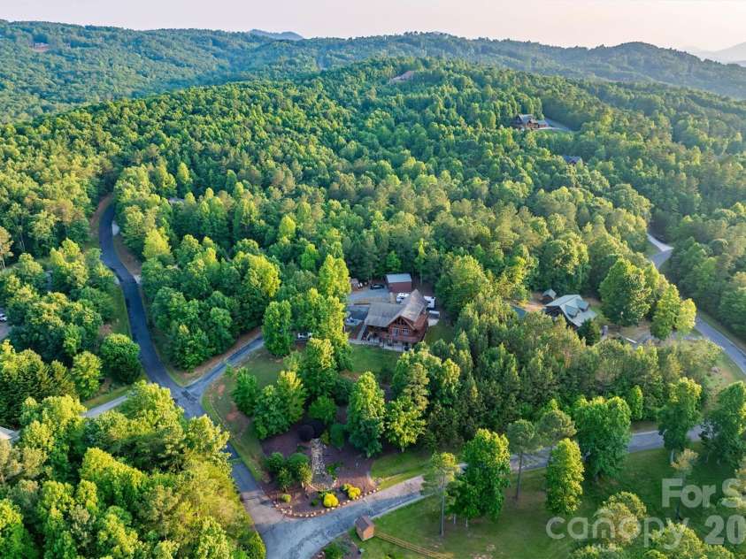 16 Saratoga Drive, Nebo, NC 28761.  MLS# CAR4338569, YatesRealty ID 13794. 