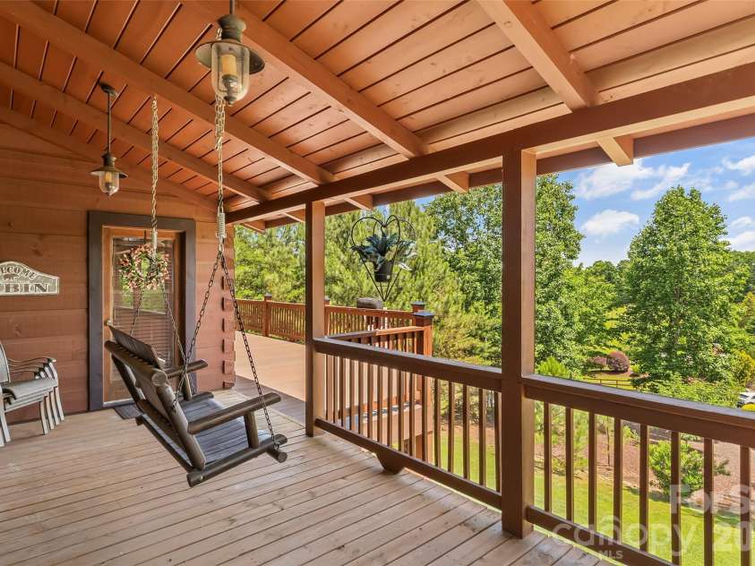 16 Saratoga Drive, Nebo, NC 28761.  MLS# CAR4338569, YatesRealty ID 13794. 