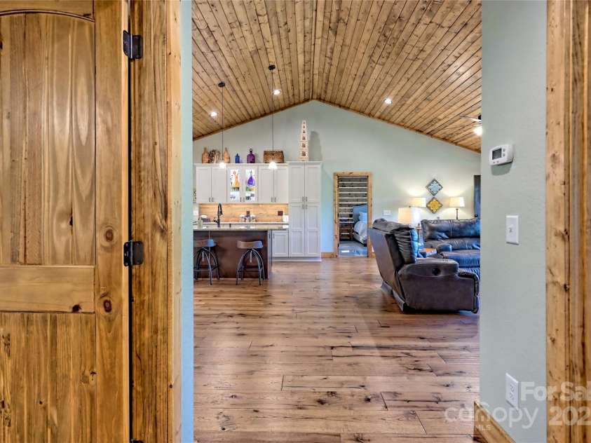 202 Wild Pear Lane, Franklin, NC 28734.  MLS# CAR4253510, YatesRealty ID 13794. 