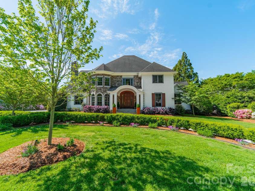 5400 Colony Road, Charlotte, NC 28226.  MLS# CAR4368103, YatesRealty ID 13796. 
