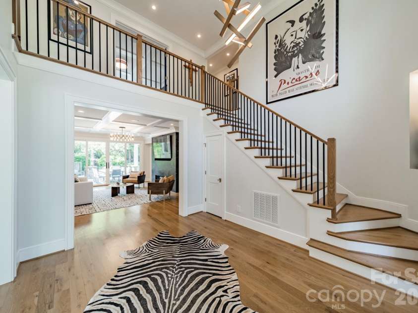 5400 Colony Road, Charlotte, NC 28226.  MLS# CAR4368103, YatesRealty ID 13796. 