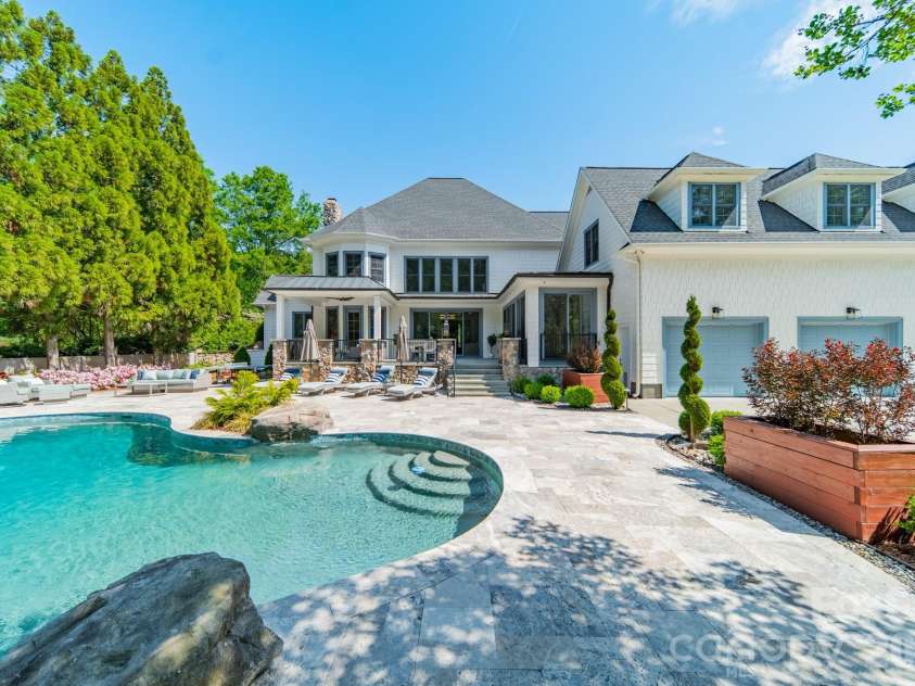 5400 Colony Road, Charlotte, NC 28226.  MLS# CAR4368103, YatesRealty ID 13796. 