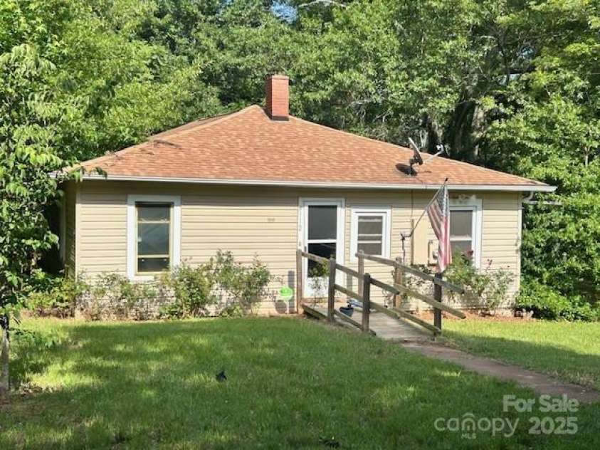 4112 Hill Haven Drive, Vale, NC 28168.  MLS# CAR4260553, YatesRealty ID 13797. 