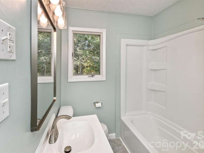 30 Valley Hill Drive, Canton, NC 28716.  MLS# CAR4364203, YatesRealty ID 13798. Hall Bath