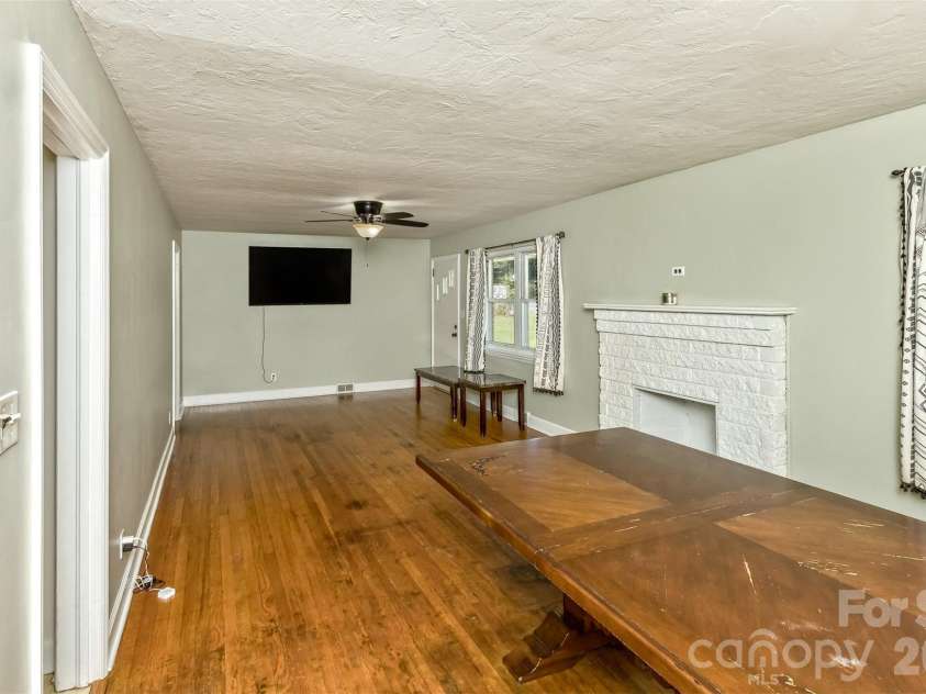 30 Valley Hill Drive, Canton, NC 28716.  MLS# CAR4364203, YatesRealty ID 13798. Living Room