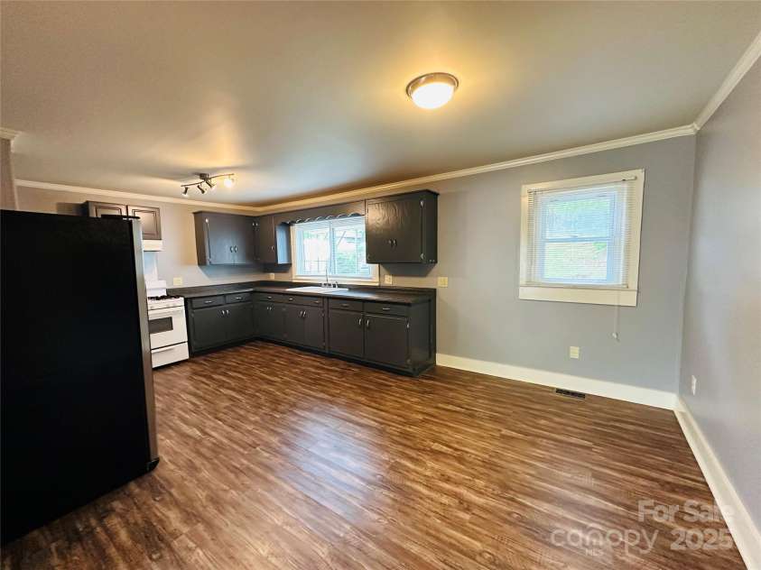 421 Bethel Road, Morganton, NC 28655.  MLS# CAR4256850, YatesRealty ID 13799. 