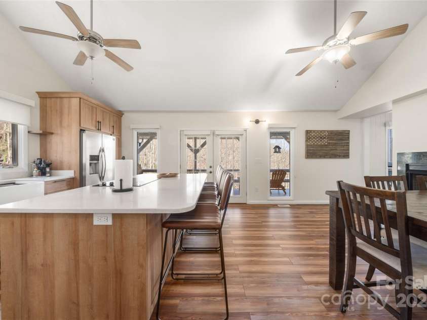 158 Blackberry Lane, Maggie Valley, NC 28751.  MLS# CAR4242897, YatesRealty ID 138. Breakfast Bar in Kitchen