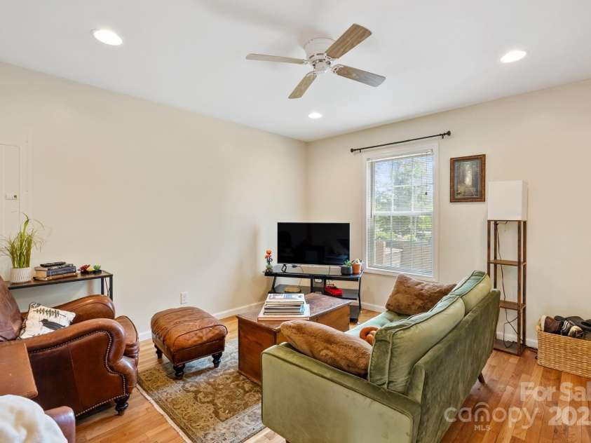 212 & 214 Portmanvilla Road, Black Mountain, NC 28711.  MLS# CAR4278450, YatesRealty ID 138. 