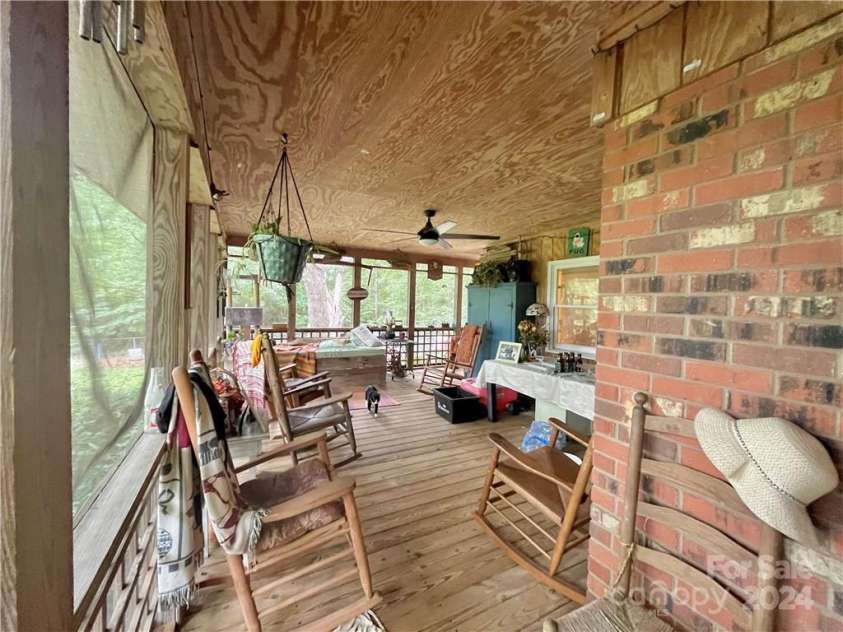 5419 Stevens Mill Road, Matthews, NC 28104.  MLS# CAR4158659, YatesRealty ID 138. 