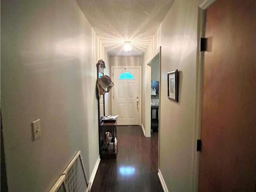 5419 Stevens Mill Road, Matthews, NC 28104.  MLS# CAR4280389, YatesRealty ID 138. 