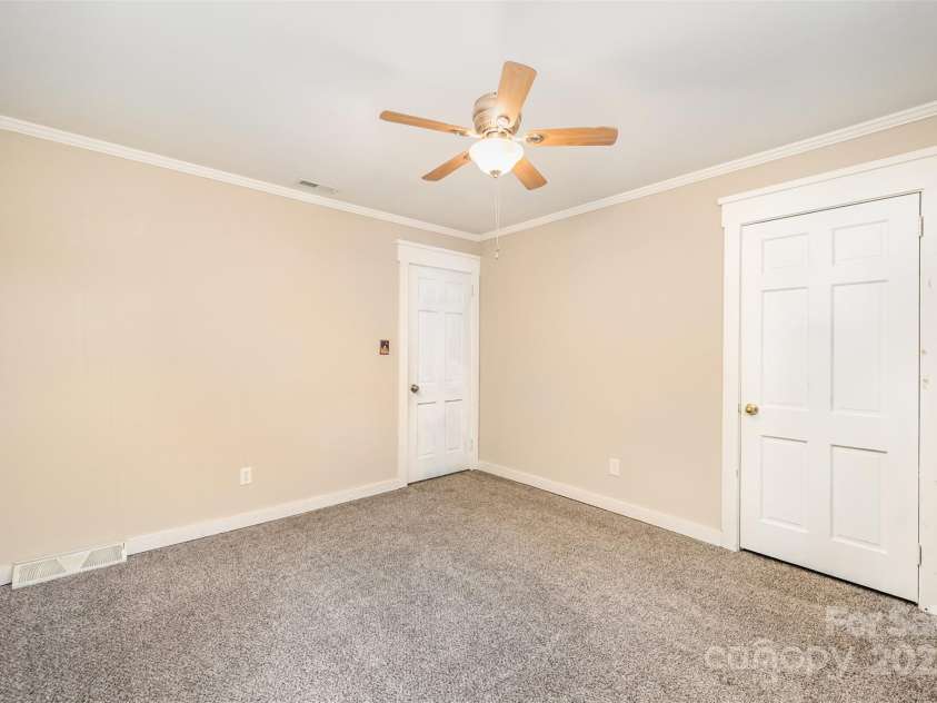 1201 Berkshire Drive, Kannapolis, NC 28081.  MLS# CAR4312333, YatesRealty ID 13802. Bedroom 3