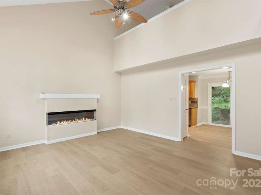 8302 Holbrook Square Court, Charlotte, NC 28216.  MLS# CAR4258996, YatesRealty ID 13802. 