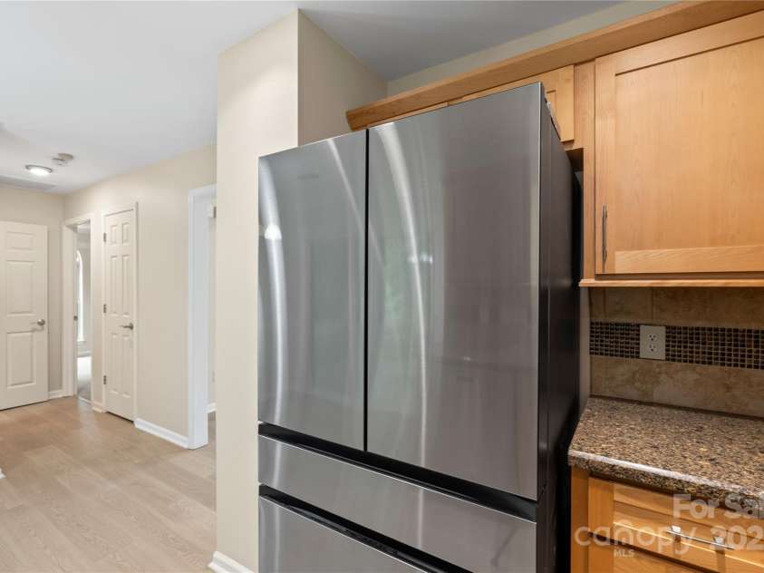8302 Holbrook Square Court, Charlotte, NC 28216.  MLS# CAR4258996, YatesRealty ID 13802. 