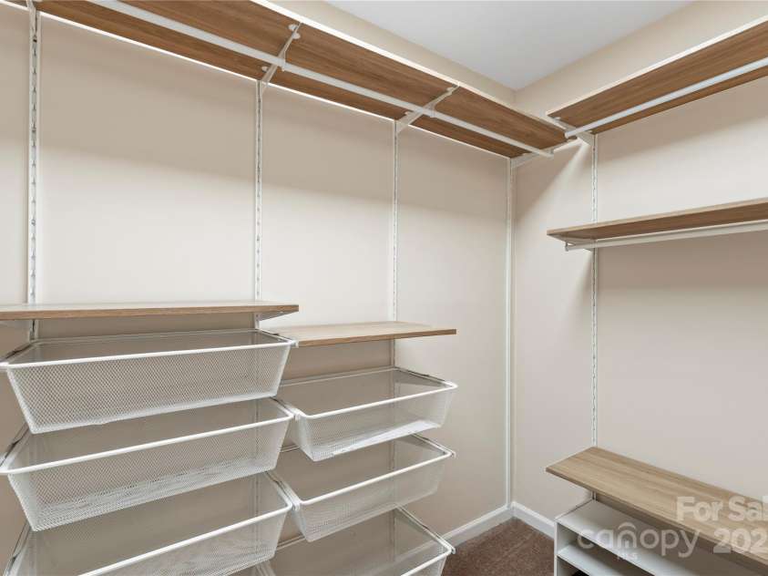 8302 Holbrook Square Court, Charlotte, NC 28216.  MLS# CAR4258996, YatesRealty ID 13802. 