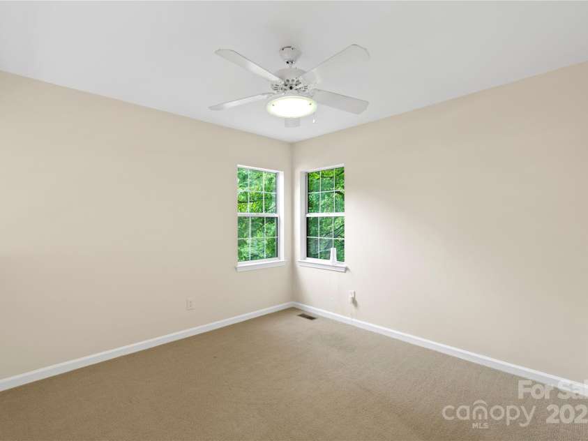 8302 Holbrook Square Court, Charlotte, NC 28216.  MLS# CAR4258996, YatesRealty ID 13802. 