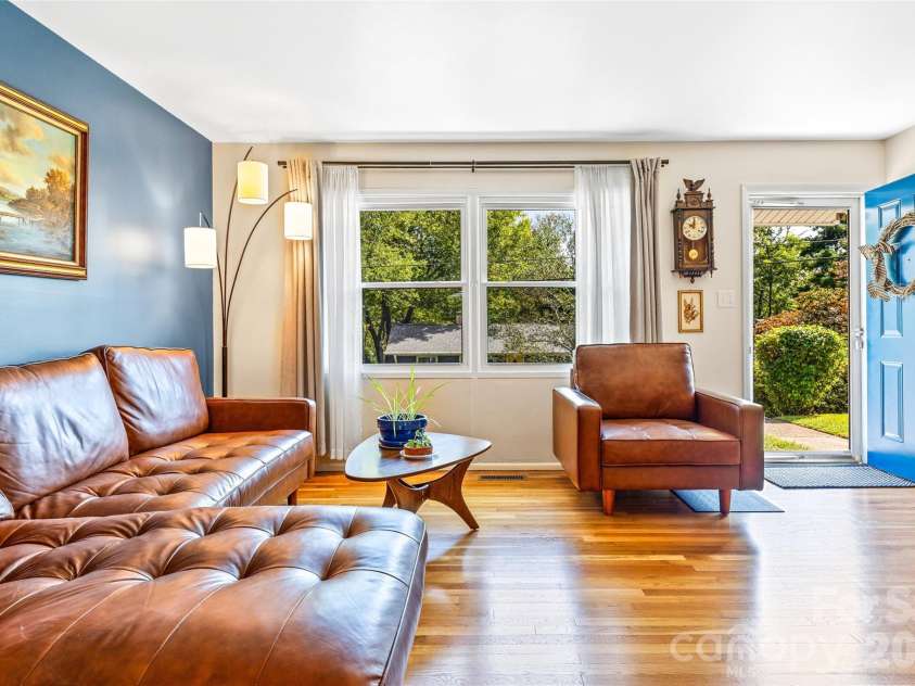 59 Greeley Street, Asheville, NC 28806.  MLS# CAR4363261, YatesRealty ID 13803. 