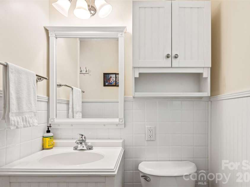 59 Greeley Street, Asheville, NC 28806.  MLS# CAR4363261, YatesRealty ID 13803. 