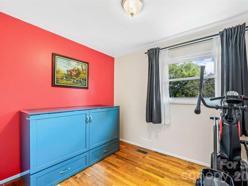 59 Greeley Street, Asheville, NC 28806.  MLS# CAR4363261, YatesRealty ID 13803. 
