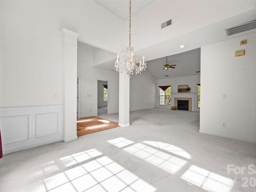127 Nims Spring Drive, Fort Mill, SC 29715.  MLS# CAR4368762, YatesRealty ID 13804. 
