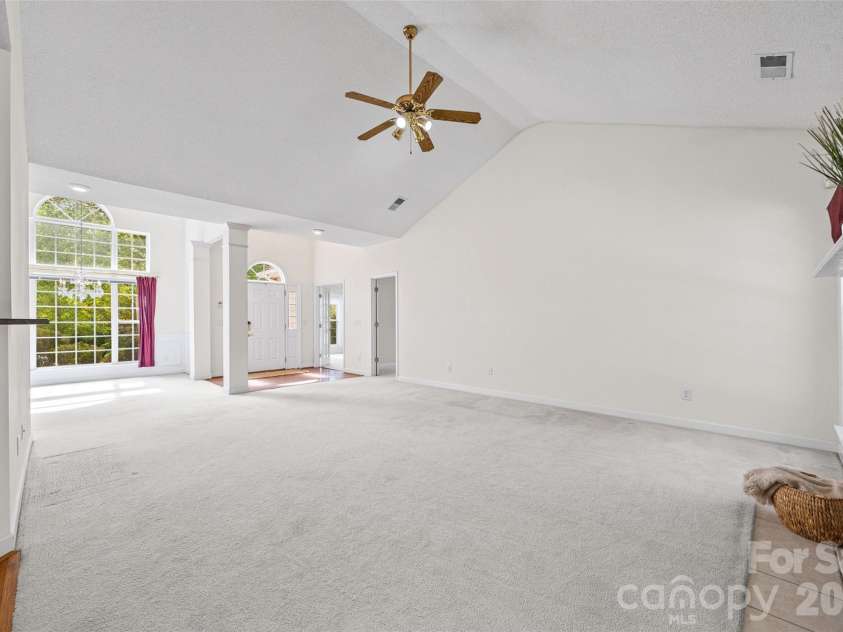 127 Nims Spring Drive, Fort Mill, SC 29715.  MLS# CAR4368762, YatesRealty ID 13804. 