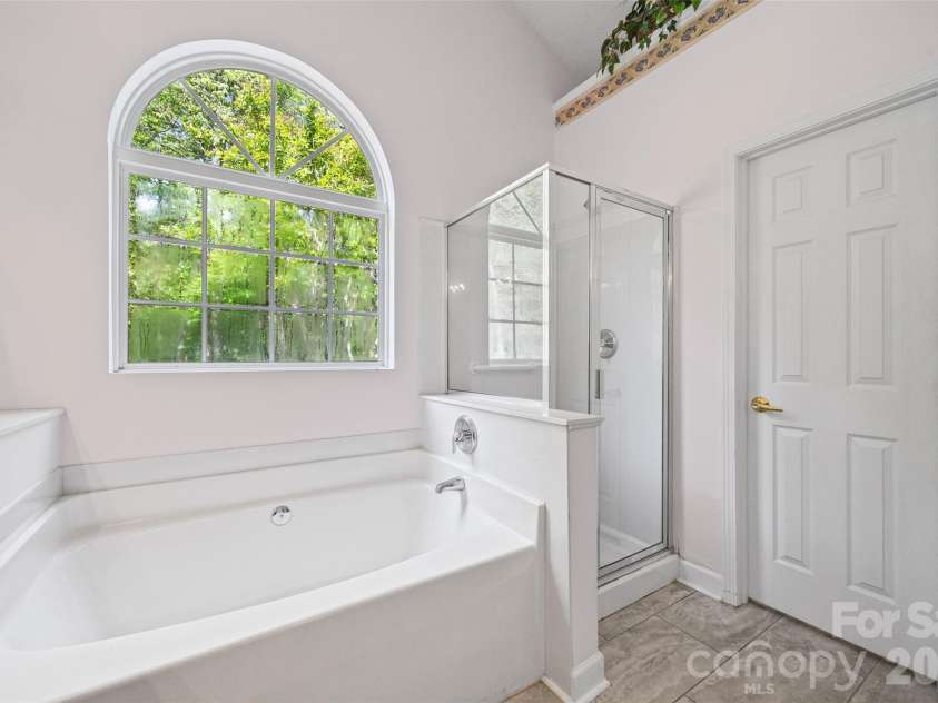 127 Nims Spring Drive, Fort Mill, SC 29715.  MLS# CAR4368762, YatesRealty ID 13804. 